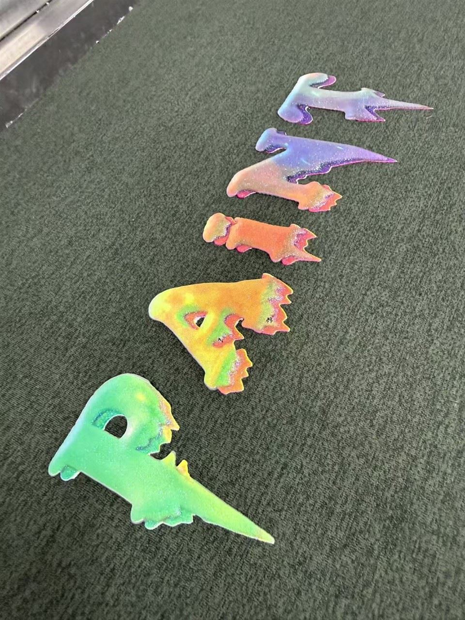 Puff, lesklý, chameleon efekt